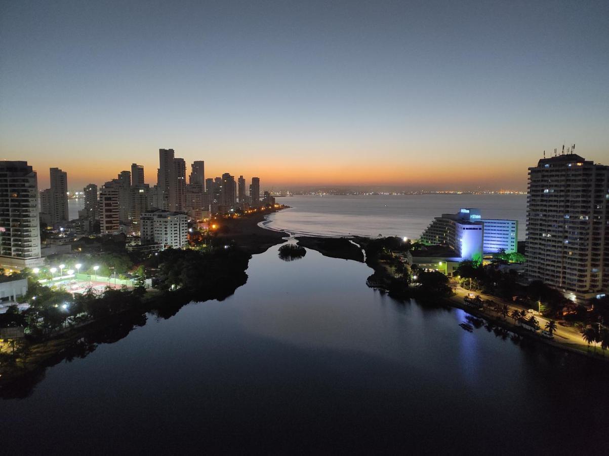 Apartamento De Lujo Con Vista Al Mar - Excelente Ubicacion Cartagena Exterior photo