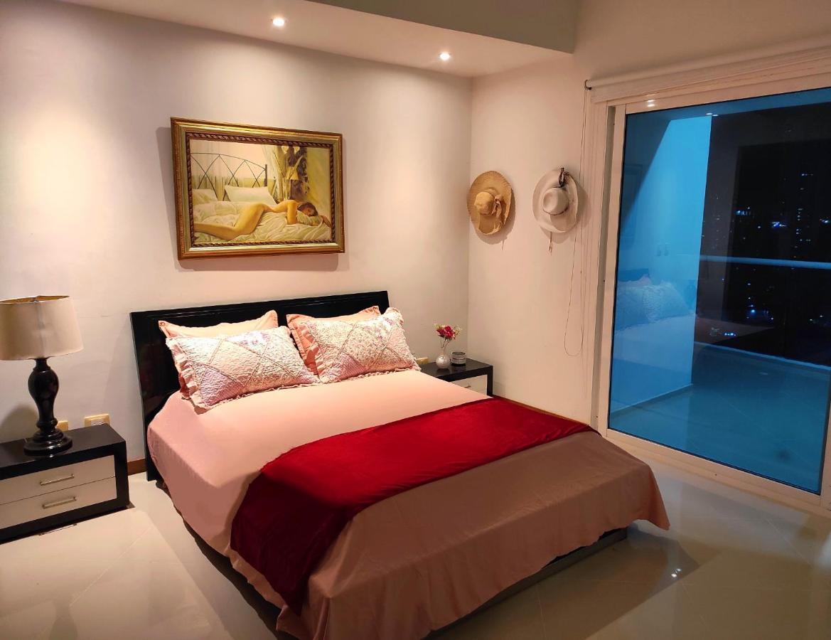 Apartamento De Lujo Con Vista Al Mar - Excelente Ubicacion Cartagena Exterior photo